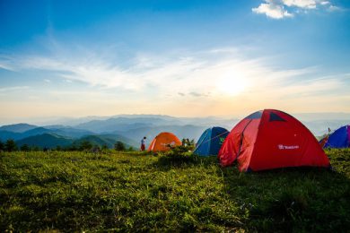 5 najpiękniejszych miejsc na spędzenie nocy pod namiotem